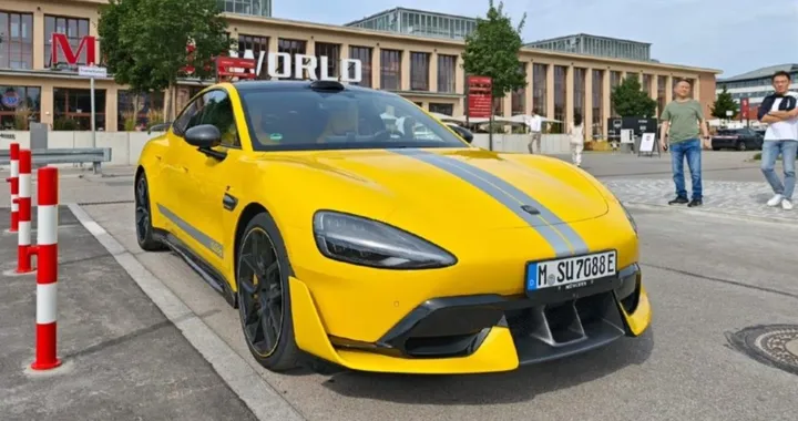 Xiaomi SU7 Ultra debutta in Europa: 1,98 secondi per il futuro dell’auto elettrica