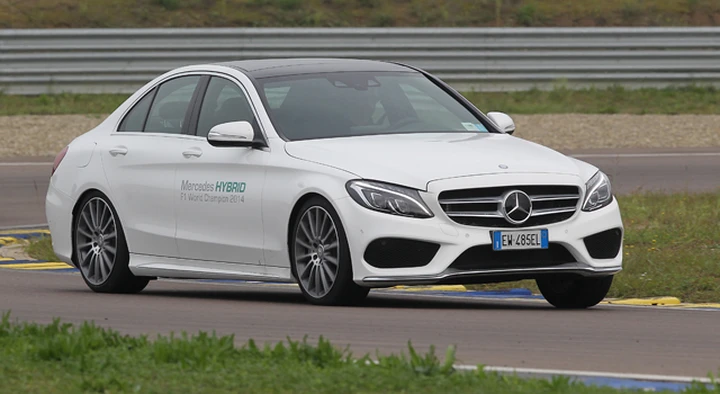 Mercedes Classe C 300 BlueTec Hybrid: la gamma ibrida si allarga
