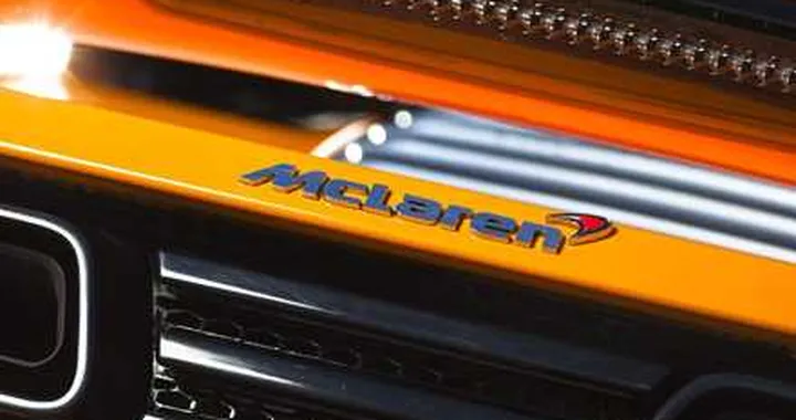 McLaren MP4-12C Spyder: avrà il tetto in metallo
