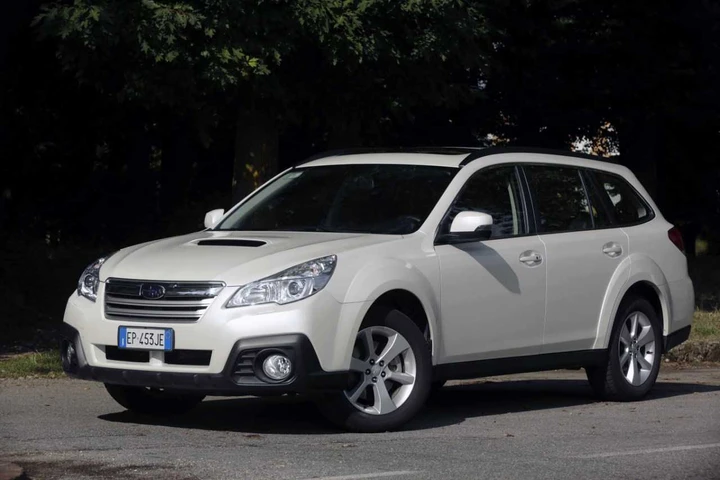 Subaru Outback D Lineartronic: primo contatto
