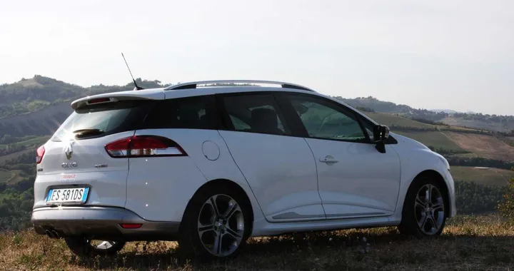 Renault Clio Sporter GT 1.2 EDC: prova su strada
