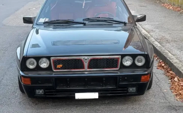 Lancia Delta HF Integrale, l'esemplare più economico in commercio