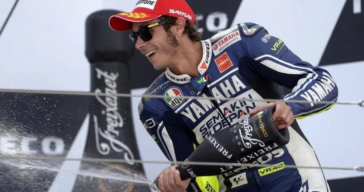Guai per Valentino Rossi, anche lui nella lista dei 100 mila?