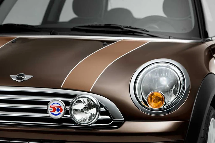 Mini 50 Mayfair