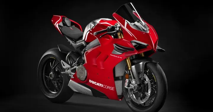 Ducati Panigale V4 R: la più potente di sempre