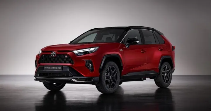 Esplosione a Toyota City, si ferma la produzione della RAV4