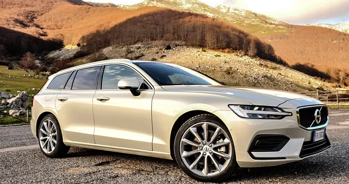 Volvo V60 D4 Geartronic Business Plus: la prova su strada