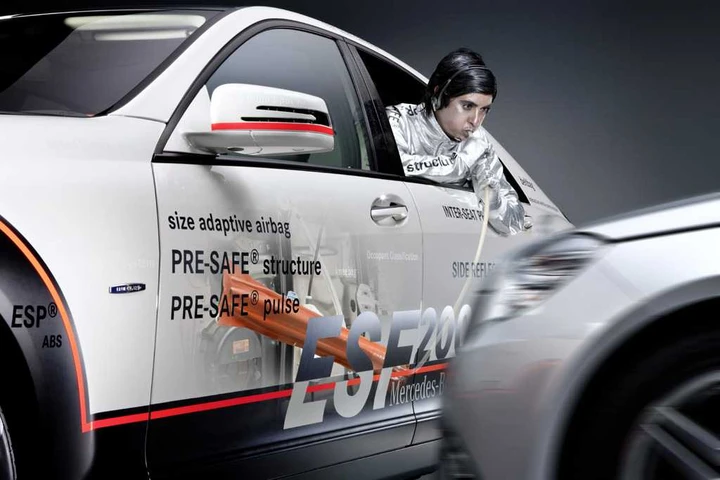Mercedes-Benz ESF 2009