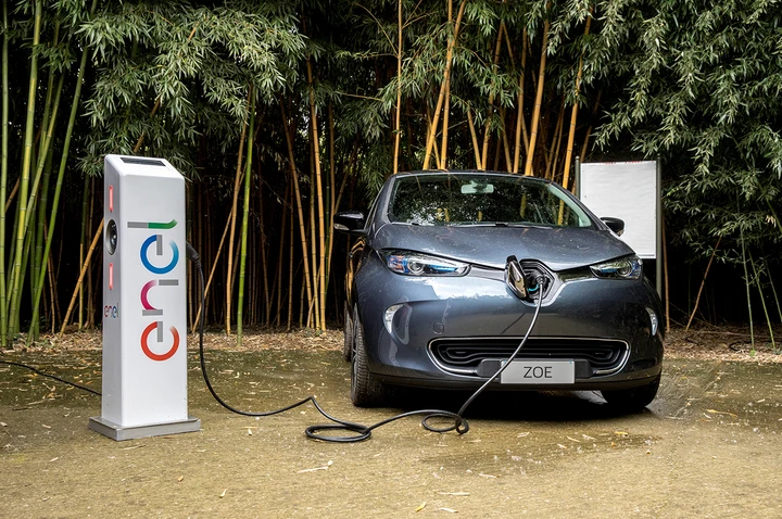 Nuova Renault Zoe 2017: fino a 400 km di autonomia