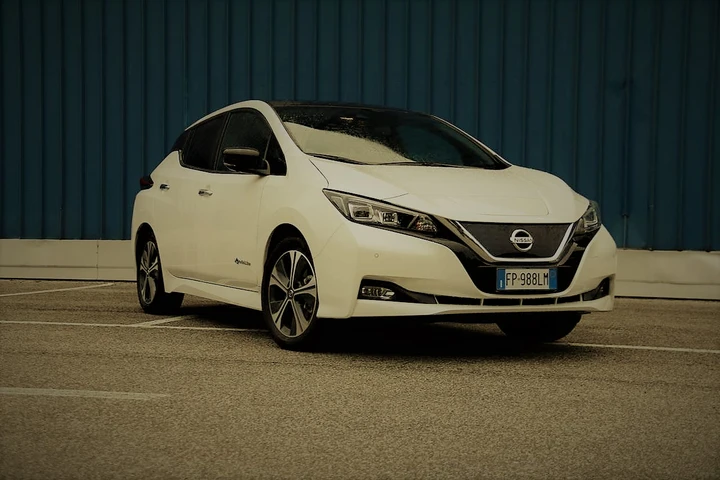 Nuova Nissan Leaf Tekna: la prova su strada