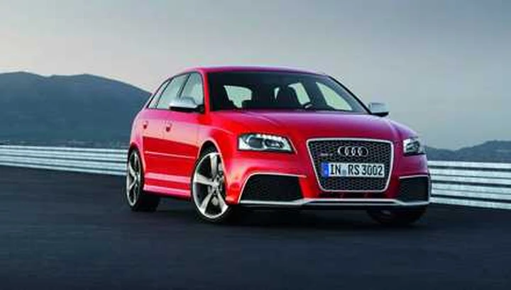 Audi RS3 Sportback: da maggio a 52.100 euro