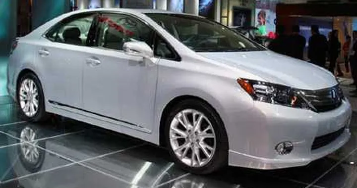 Toyota richiama altri modelli ibridi
