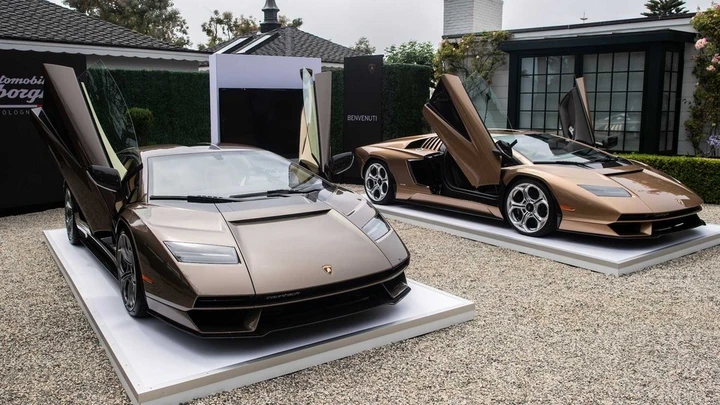 Lamborghini Countach LPI 800-4 a Monterey