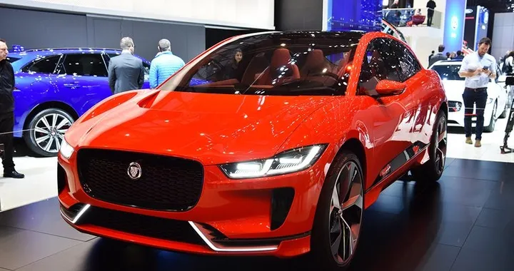 Salone di Ginevra 2017: la concept elettrica Jaguar I-Pace