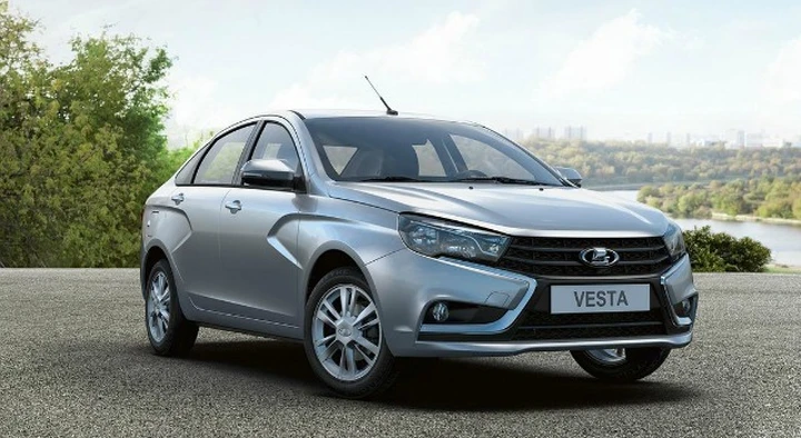 Nuova Lada Vesta: le immagini ufficiali inedite