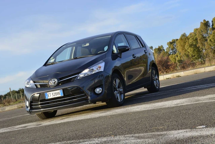 Toyota Verso 1.6 D-4D: la prova su strada
