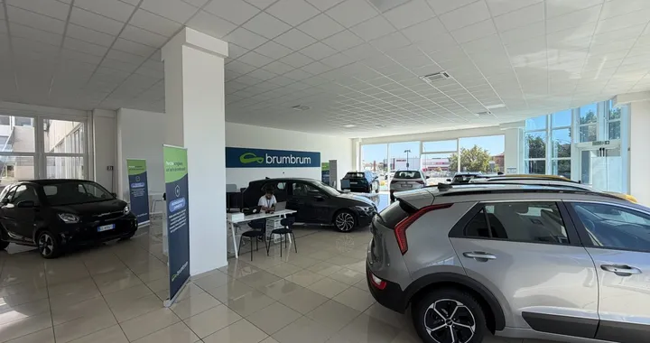 brumbrum accelera sul retail: nuovo store a Bologna