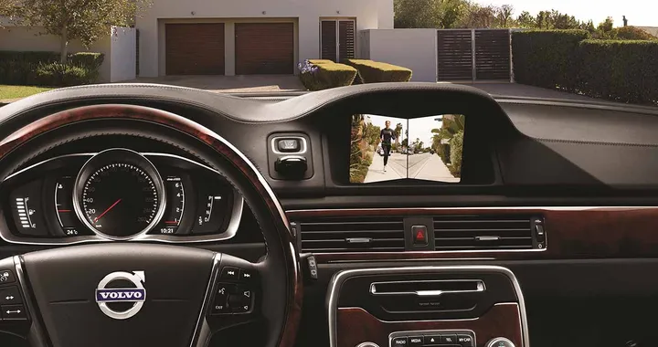 Volvo: i nuovi allestimenti Model Year 2015