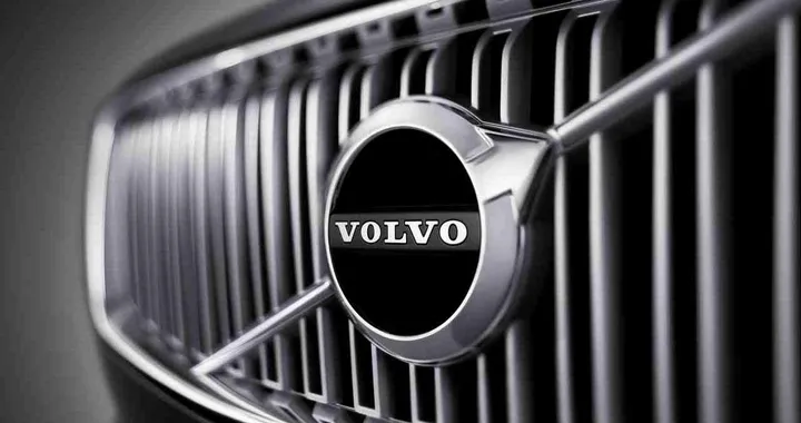 Volvo S90:  l’erede della S80 debutta nel 2015