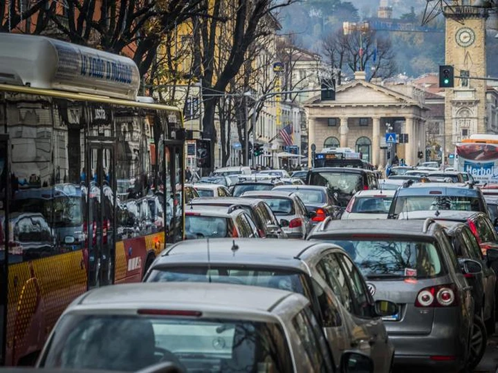 Auto diesel e benzina: il senato approva il divieto a partire dal 2040?
