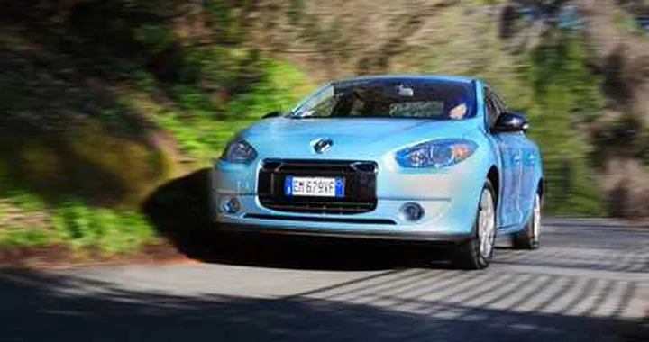 Renault Fluence ZE: la prova su strada