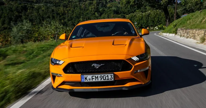 Nuova Ford Mustang: in Italia da 41.000 euro