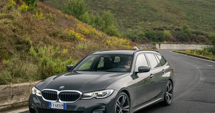 BMW Serie 3 Touring: prezzi da 41.600 euro