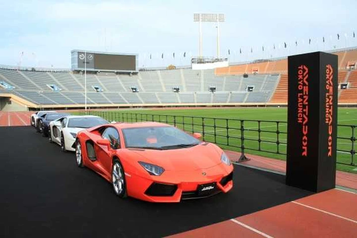 Lamborghini Aventador presentata in Giappone