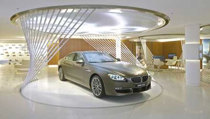 Product Genius: Bmw copia Apple