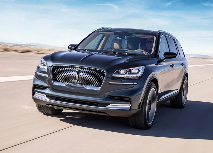 Lincoln Aviator Concept: lusso a Stelle e Strisce