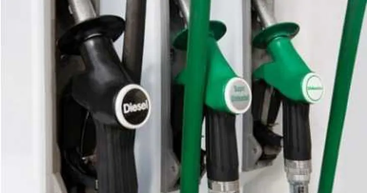 Rincari carburanti: la benzina sfiora 1,50 euro