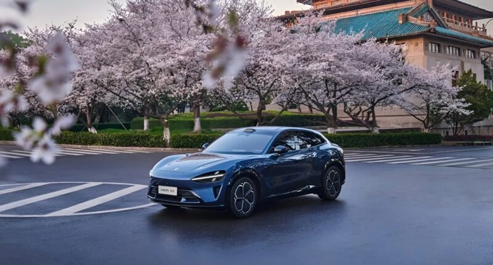 Xiaomi punta all’Europa: il SUV elettrico YU7 pronto a sfidare Tesla dal 2027
