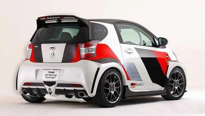 Toyota iQ GRMN Racing al Salone di Tokyo