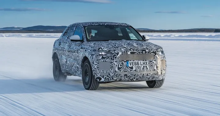 Nuova Jaguar E-Pace: il debutto si avvicina