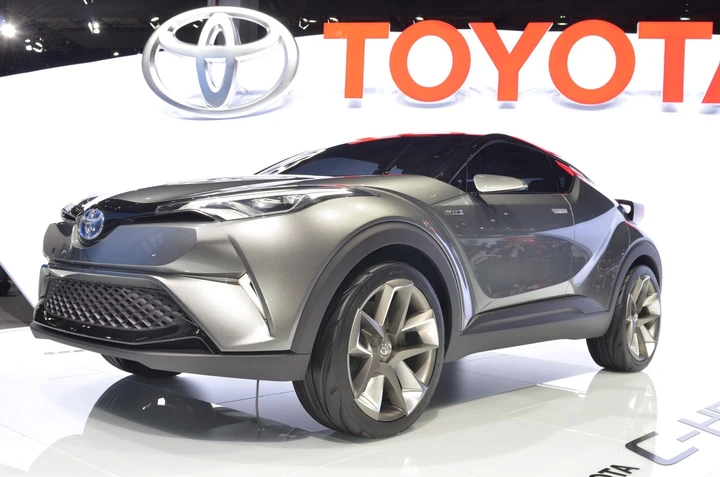 Toyota C-HR Concept: crossover ibrida a Francoforte