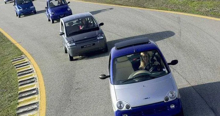 Minicar, Roma in prima fila per la sicurezza