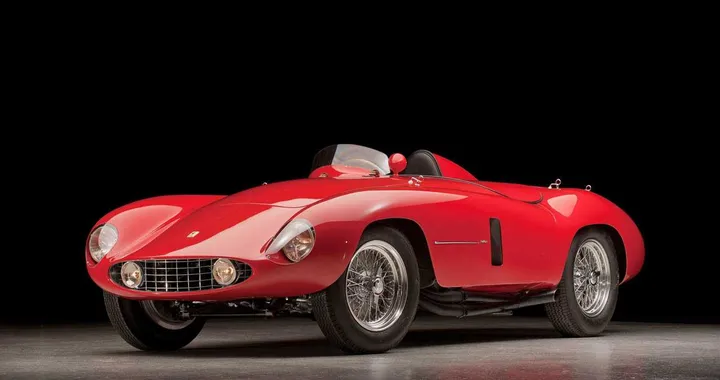 Pebble Beach: all'asta una Ferrari 750 Monza Spider