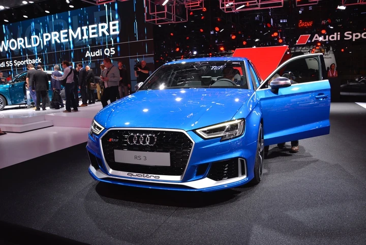 Audi RS3 Sedan al Salone di Parigi 2016