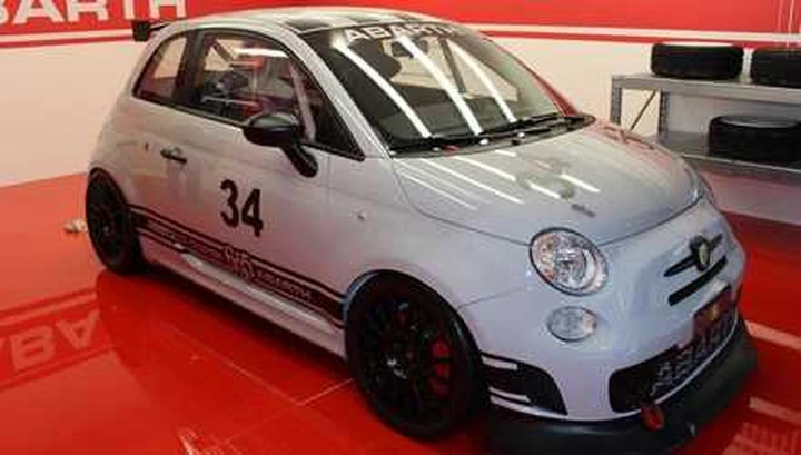 Abarth 695 Assetto Corse