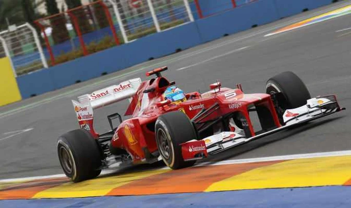 F1: a Valencia vince un incredibile Alonso
