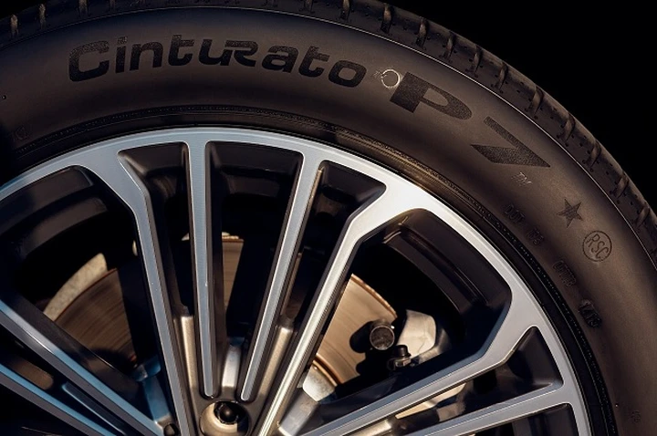 70 anni di Pirelli Cinturato: dal boom della motorizzazione alla tecnologia 5G