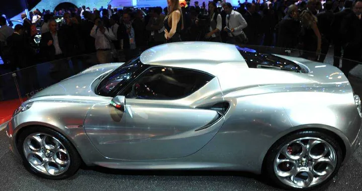 Alfa Romeo 4C Fluid Metal - Salone di Francoforte 2011