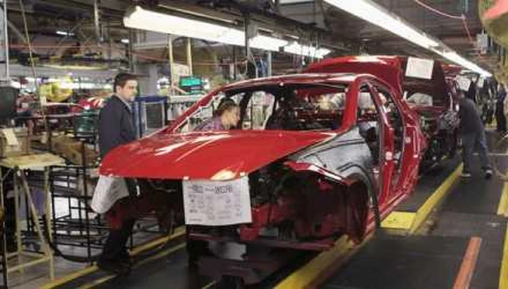 Chrysler in attivo: premi di produzione e assunzioni