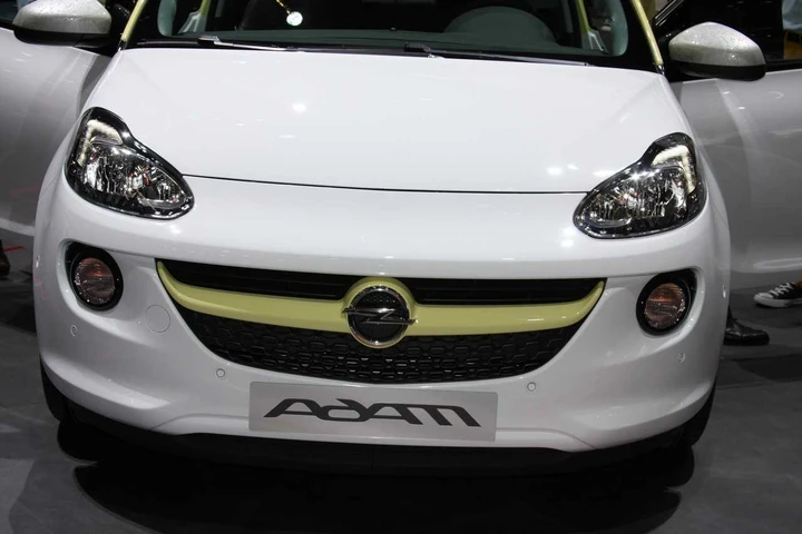 Opel Adam White Link al Salone di Francoforte 2013