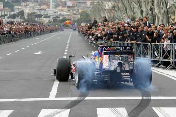 F1: Webber correrà per le strade di Torino