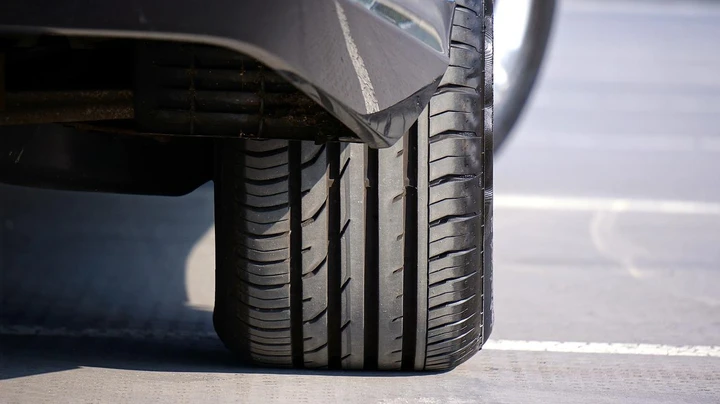 Pneumatici per risparmiare carburante: fino a mezzo litro in meno ogni 100 km