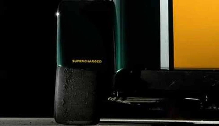 Caterham: un teaser anticipa il nuovo modello