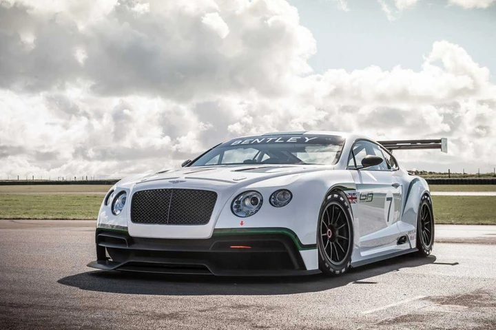 Bentley Continental GT3 al Salone di Parigi