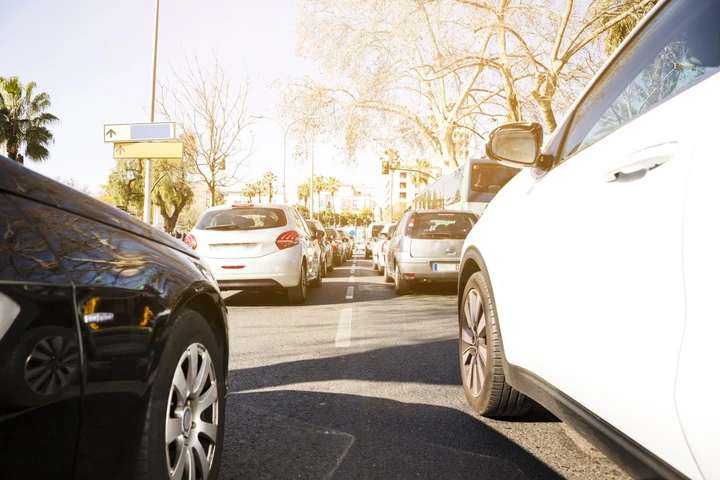 Parlamento europeo: nuove regole per le emissioni auto