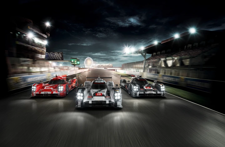 24 Ore di Le Mans: tre Porsche davanti a tutti